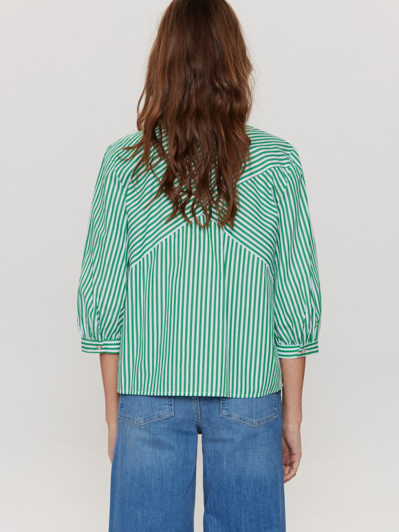 Numph - NUErica Shirt Green Sprunce