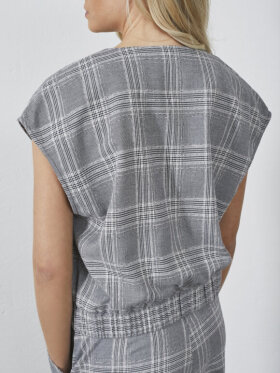 Love & Divine - Love1287 Vest Check