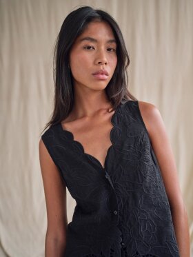 Mos Mosh - MMDaima Brodie Top Black