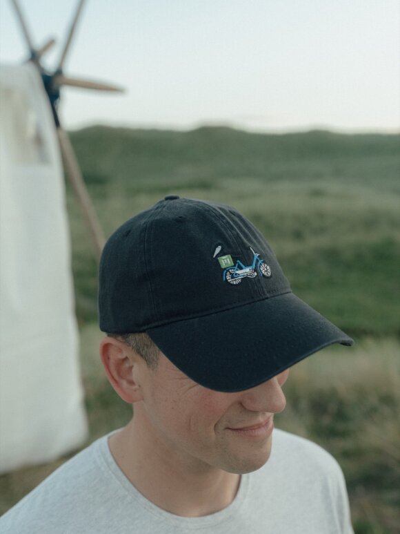 Lakor - Ocean Maxi Cap Black