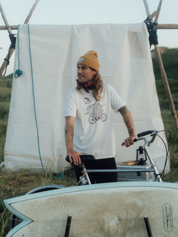Lakor - Beard on a bike T-shirt