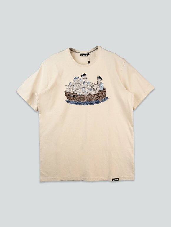 Lakor - Boaty McBoatface t-shirt Rainy