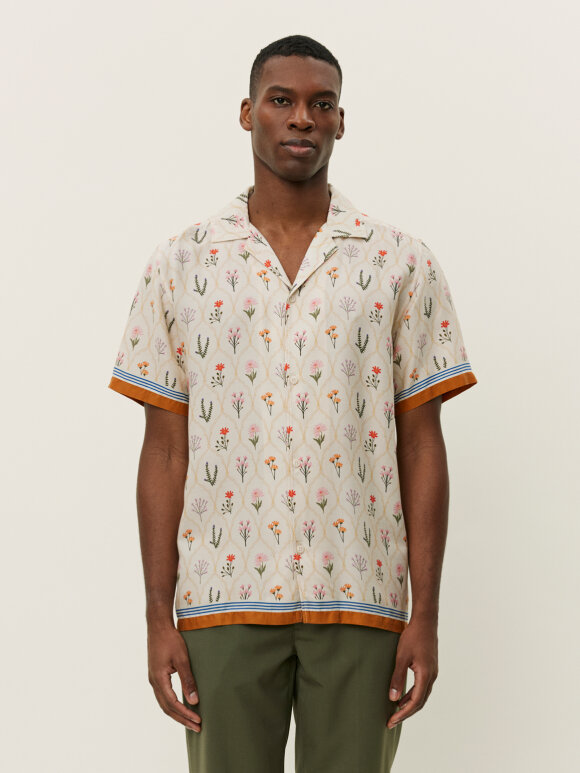 Les Deux - Lukas Aop Wild Flower ss Shirt