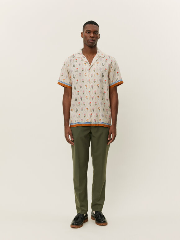 Les Deux - Lukas Aop Wild Flower ss Shirt