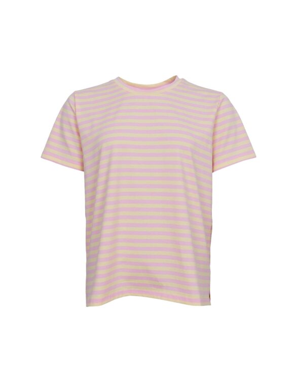 Black Colour - BCMaude SS Tee Yellow Rose