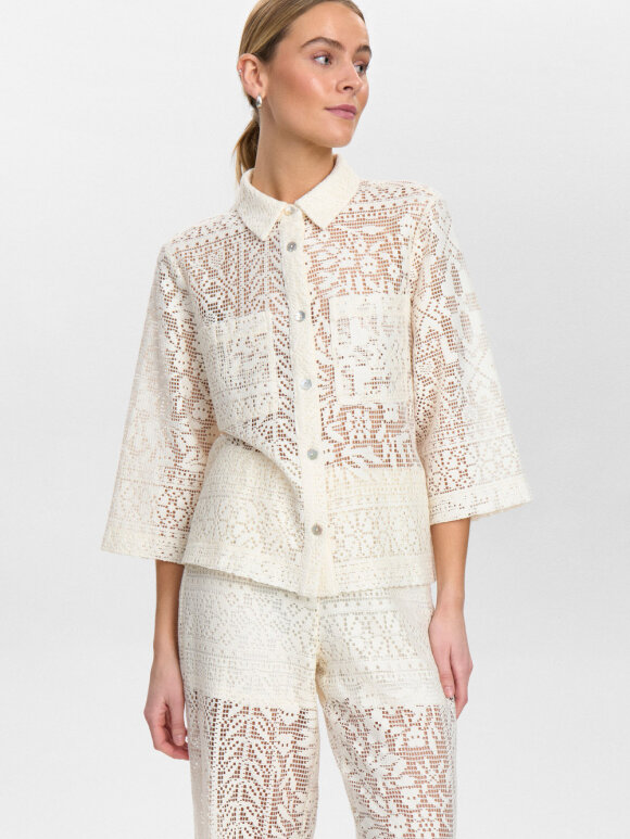 Numph - NUWicki Shirt  Cloud dancer
