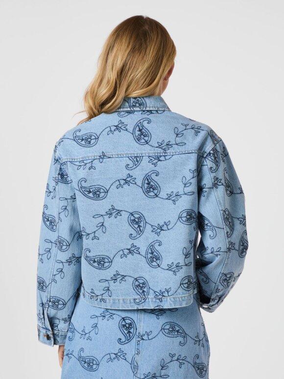 Neo Noir - Emilia Embrodiery Jacket