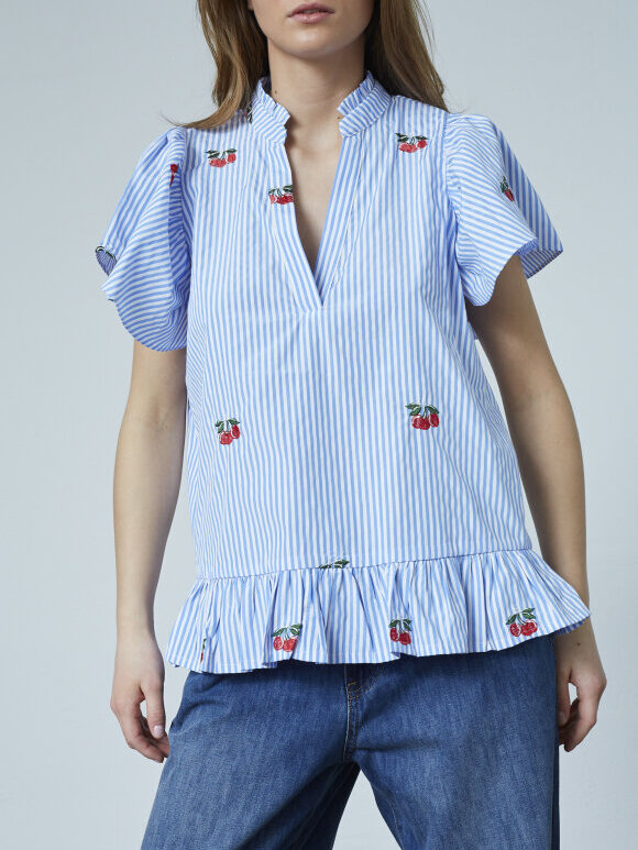 Love & Divine - Love1384 Top Blue Cherry