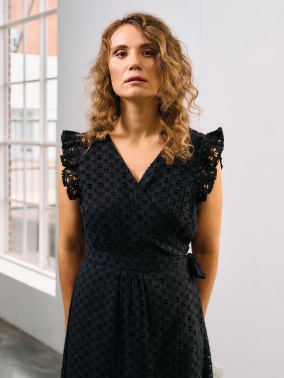 La Rouge - Stine Dress Black