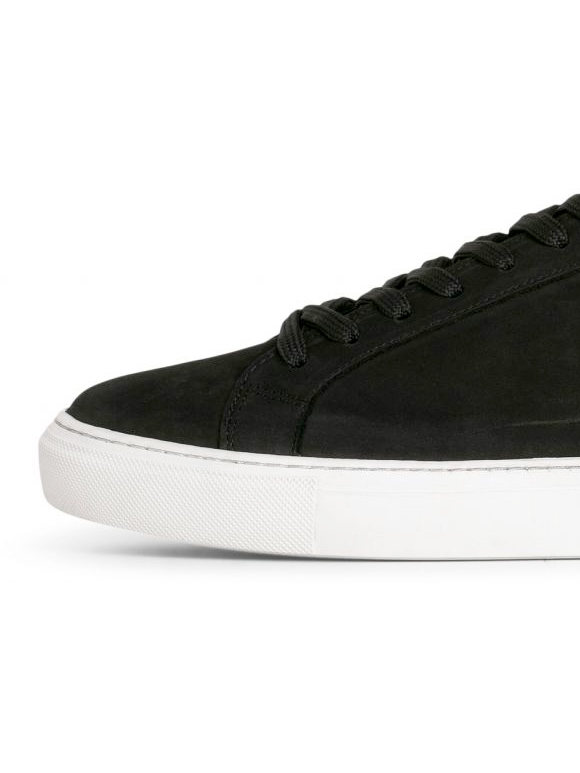 garment project black nubuck