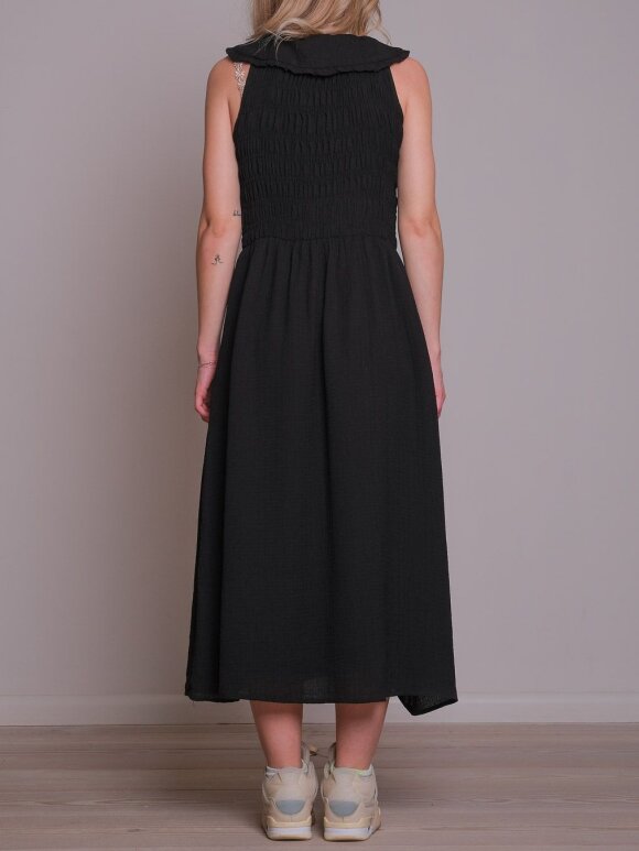 Neo Noir - Jennie smock dress