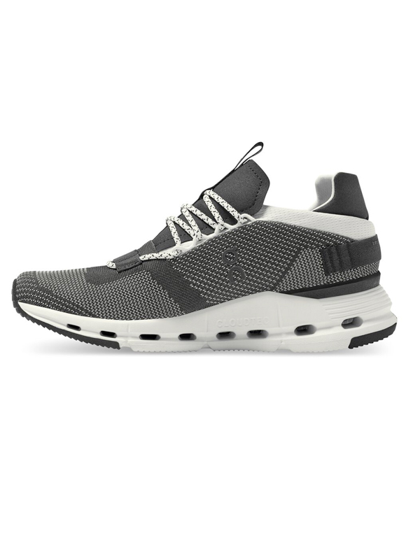 Cloudnova Black / White