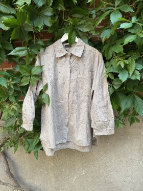 Qnuz - Qnuz Sofia Shirt brodery Angla
