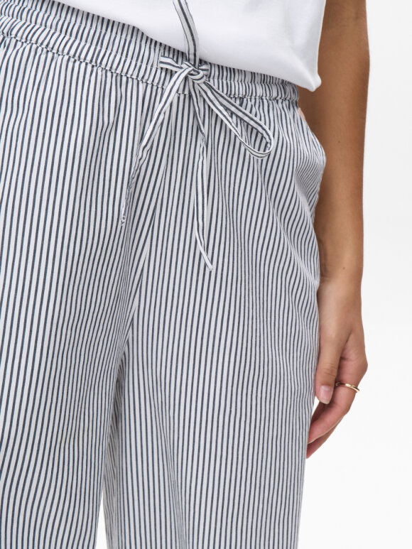 Numph - NUTillie Pants dark Sapphire