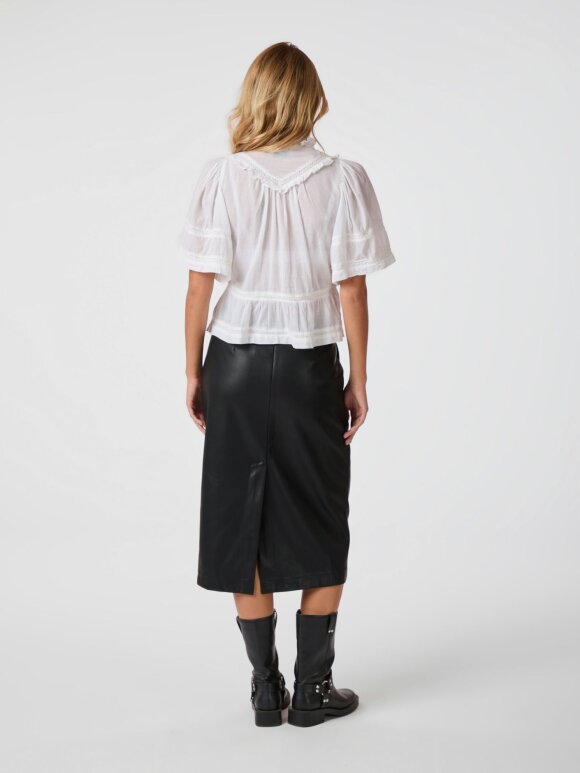 Neo Noir - Evienne s Voile Top White