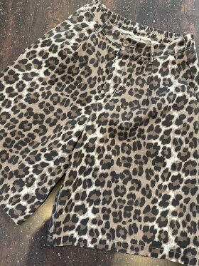 Amaze Cph - Saga Shorts Leo