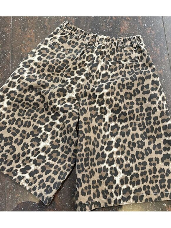 Amaze Cph - Saga Shorts Leo