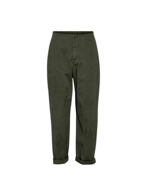 Amaze Cph - Halle Buks Military