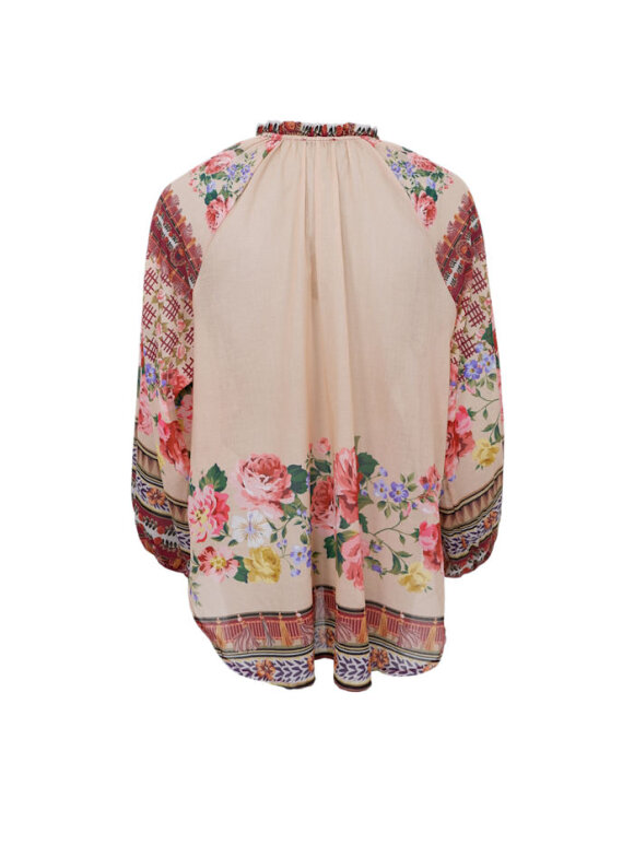 Black Colour - BCDahlia Blouse Creme