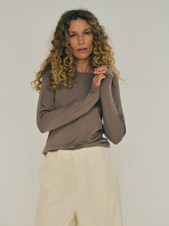 La Rouge - Line L/S T-shirt Moose