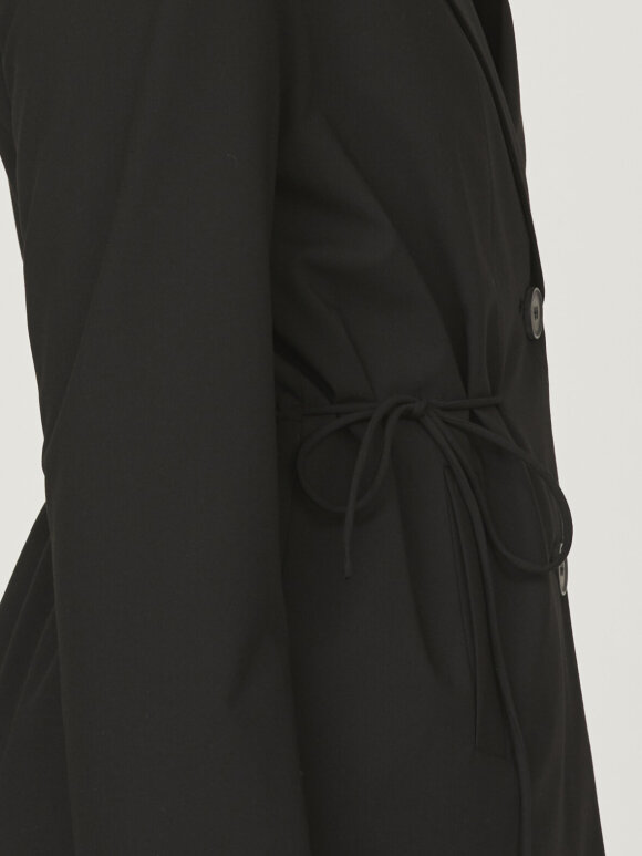 Love & Divine - Love1237 Jackets Black
