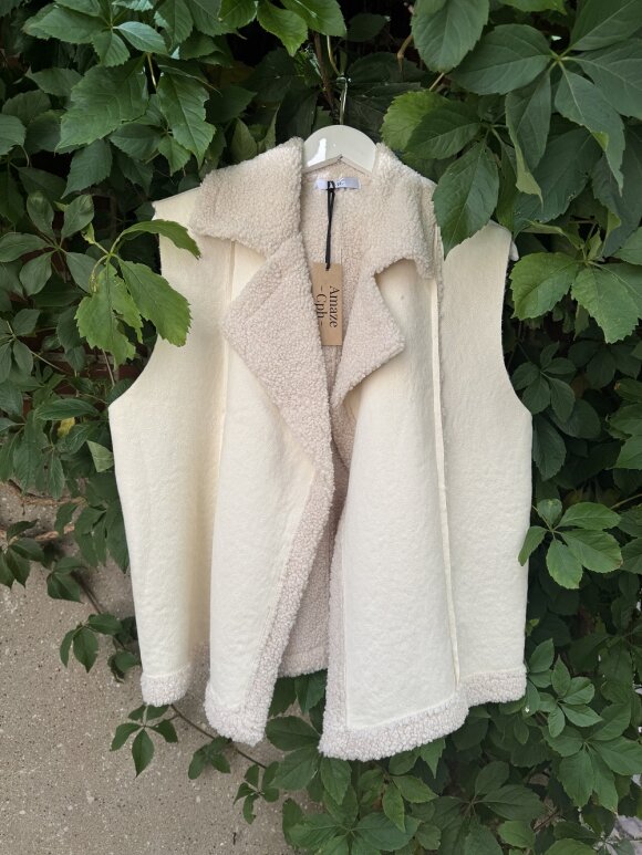 Amaze Cph - Maggie Vest Winter white