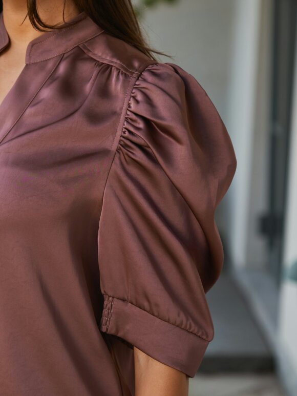 Neo Noir - Roella Heavy Sateen Blouse