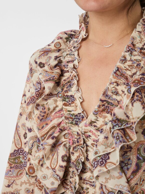 Neo Noir - Ivery Art Paisley Blouse Creme