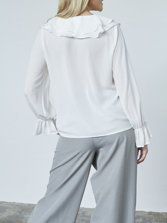 Love & Divine - Love1433 Blouse Cream