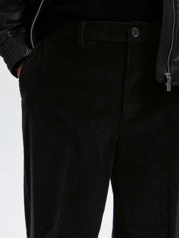 Selected - SLH220-Loose art Corduroy Pant