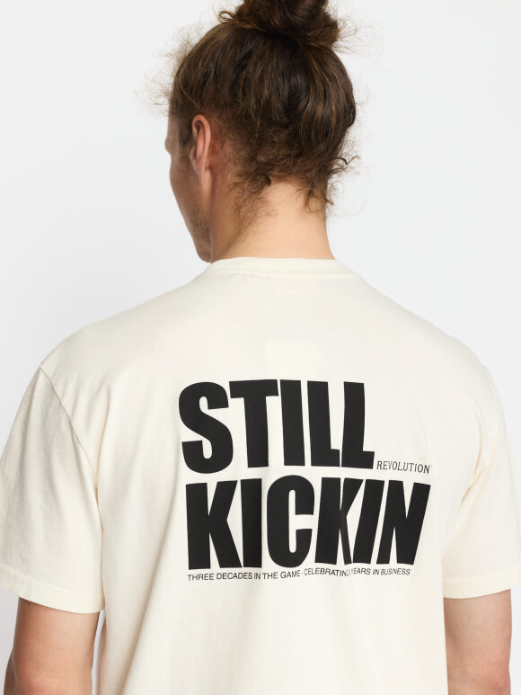 Revolution - Loose Fit T-shirt
