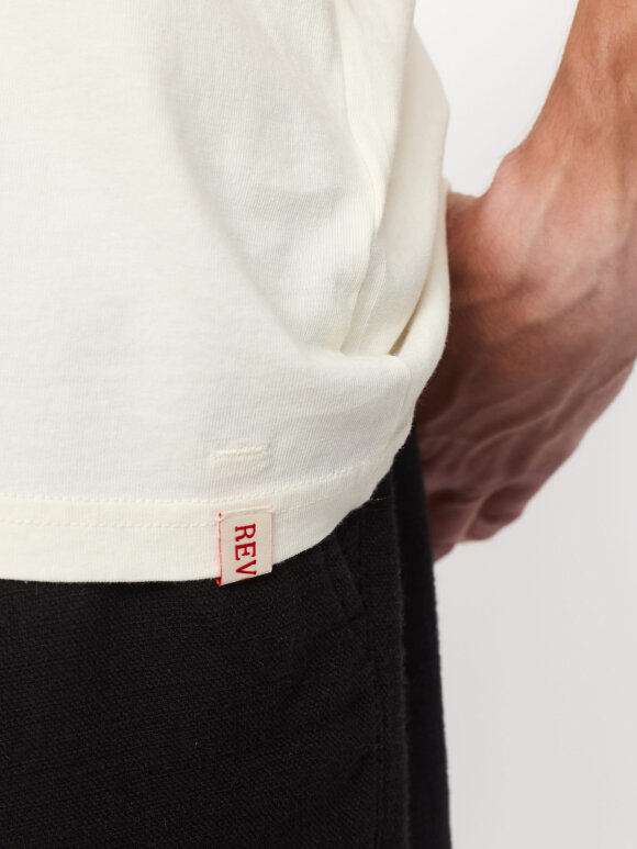Revolution - Loose Fit T-shirt