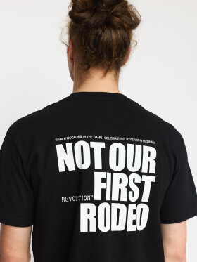 Revolution - Loose Fit T-shirt