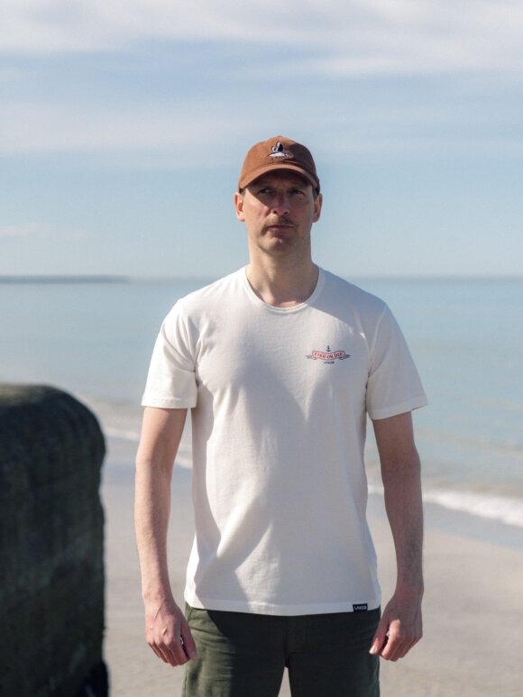 Lakor - The Smoking Salmon T-shirt