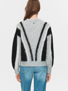 Numph - NUSuri Brushed pattern pullove