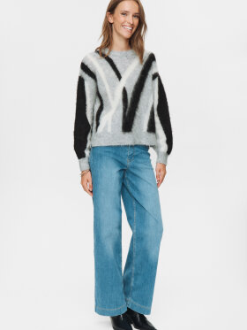 Numph - NUSuri Brushed pattern pullove
