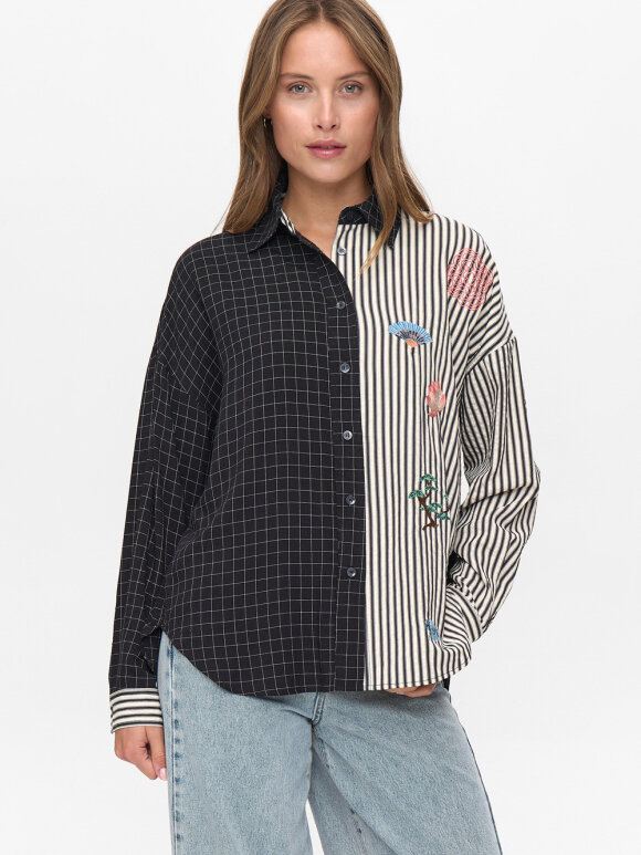 Numph - NUMiso Shirt Caviar