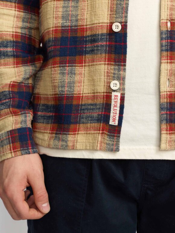 Revolution - Loose Shirt