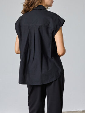 Love & Divine - Love1445 Shirts Black