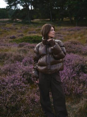Neo Noir - Rhea Shiny Puffer Jacket Brown
