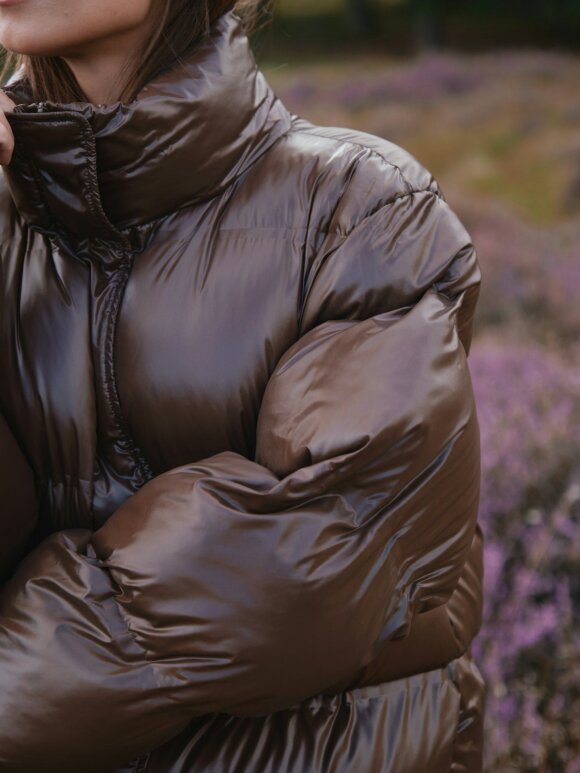 Neo Noir - Rhea Shiny Puffer Jacket Brown