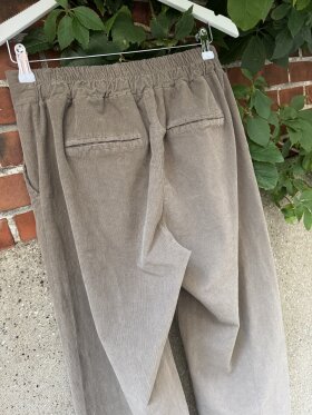 Amaze Cph - Victoria Corduroy Fango