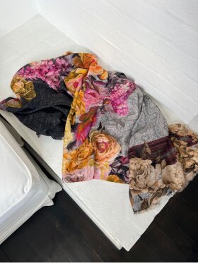 WAUW - Stockholm Scarf