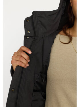 Selfhood Dame - Long Hooded Parka Black