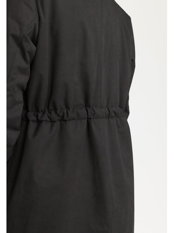 Selfhood Dame - Long Hooded Parka Black