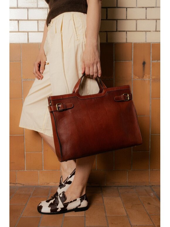 Re:designed - May Big Cognac