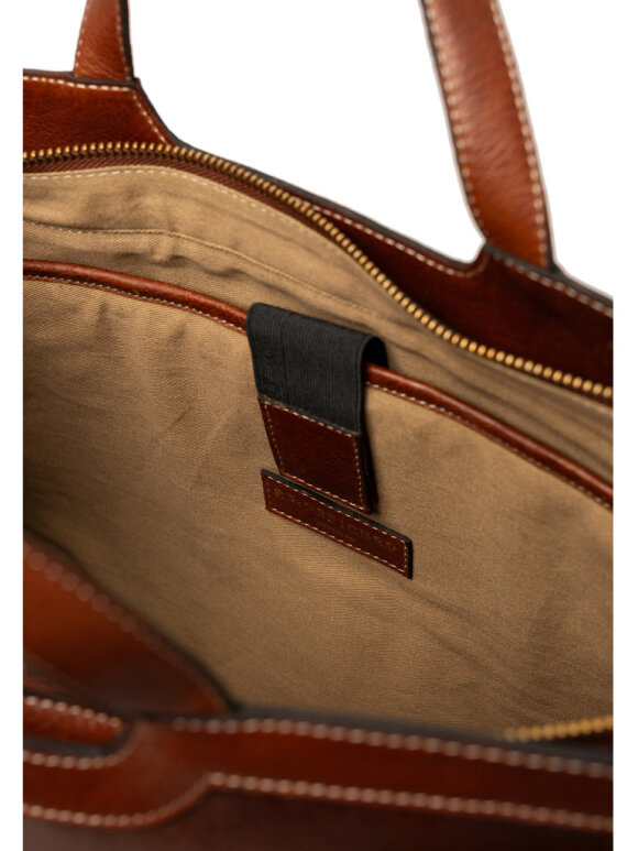 Re:designed - May Big Cognac