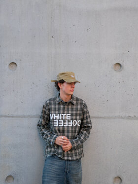 WHITE COFFEE - Logo Flannel Shirt Green