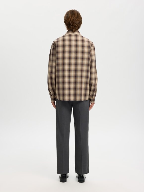 Selected - SLHRLXMICAH LANO CHECK OS