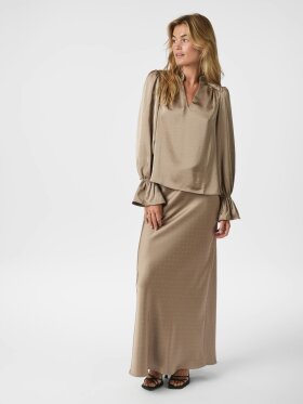 Neo Noir - Amara Heavy Sateen bedez blous Neo Noir - Amara Heavy Sateen bedez blous